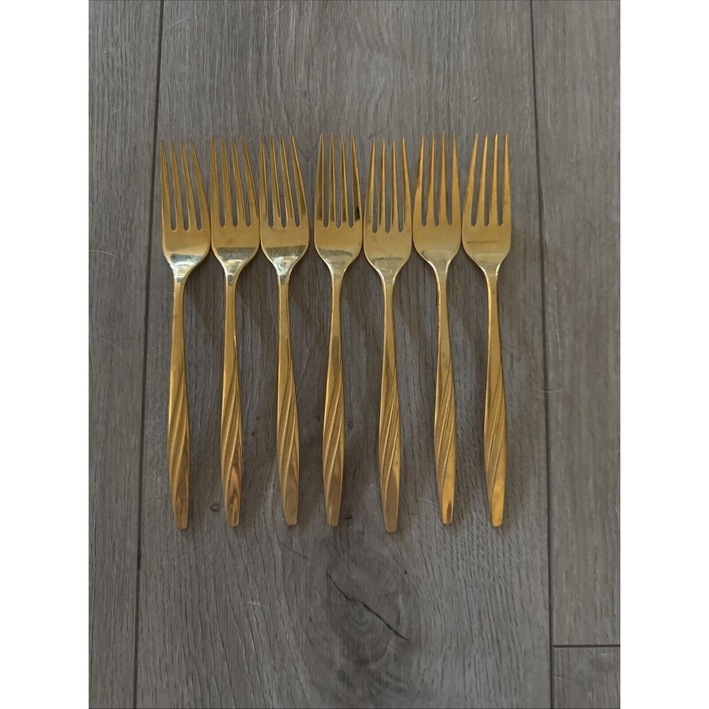 7 Pcs International Silver American Flair Gold Dinner‎  Fork